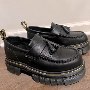 Dr Martens BLACK AUDRICK NAPPA LUX PLATFORM LOAFERS (used 3 times, like new!!)